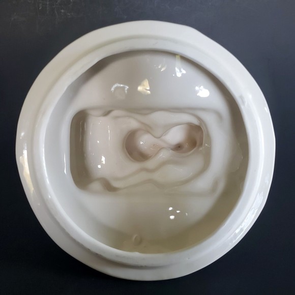 Vtg Santa Bear Cookie Jar Teddies Riding Candy Cane Sleigh Sled on Snowball NOS - Picture 7 of 9